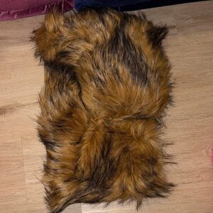 Faux Fur boots in Brown and Black